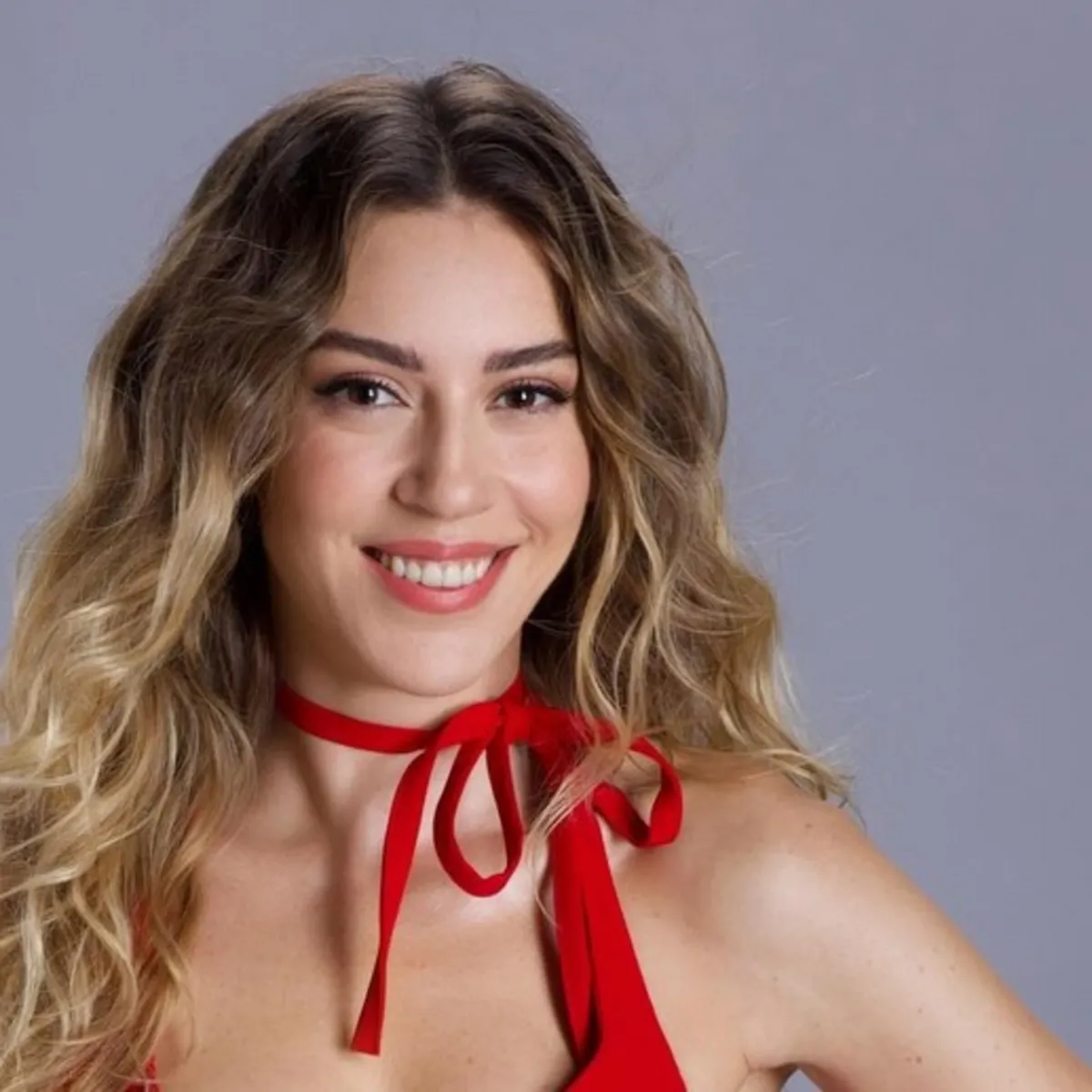 Kenan İmirzalıoğlu ile Sinem Kobal'ın kızları 4 yaşına bastı! Kutlamadan kareler