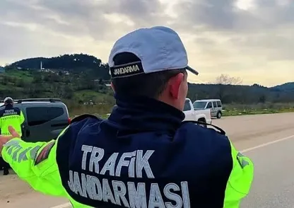 Kurallara uymayan sürücüye 202 bin TL ceza