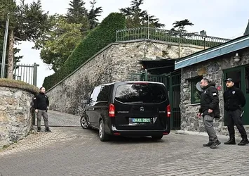 Türkiye'de barış masası! ABD ve Rusya heyetleri İstanbul'da görüştü | Putin'den flaş açıklama