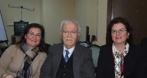 Hocaların hocasını yine dolandırdılar!