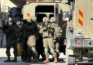 Siyonist rejiminin Batı Şeria'ya baskınında 3 Filistinli çocuk gözaltına alındı