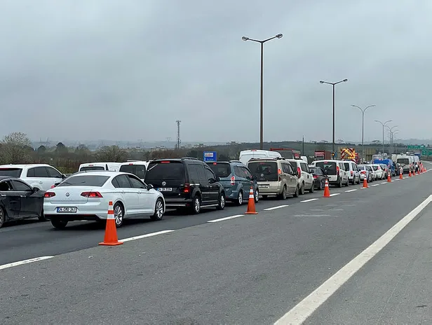 SON DAKİKA | Özel araçla seyahat yasak mı? Hafta sonu şehirler arası seyahat yasağı var mı? Detaylar açıklandı