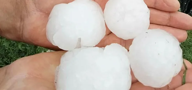 Son dakika hava durumu haberi: Patates büyüklüğünde dolu yağışı! Kastamonu'da çok sayıda araç arızalandı! İstanbul'da da sağanak yağış geri dönüyor...