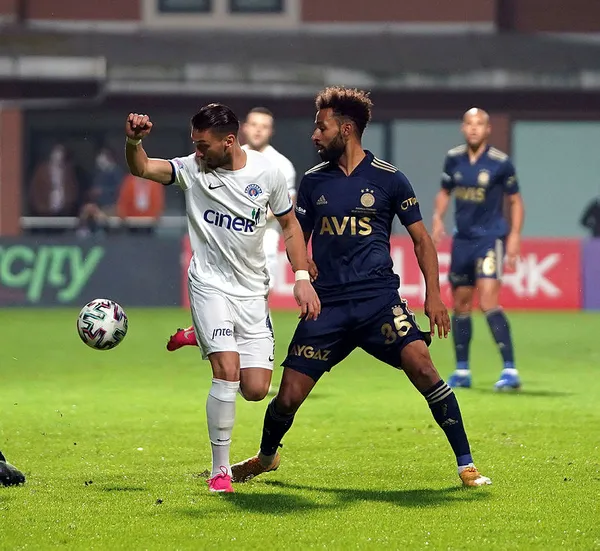 Son dakika: Fenerbahçe Kasımpaşa’yı 3-0 yendi