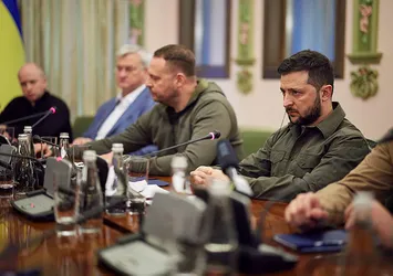 Müzakereler duruyor mu? Zelenskiy'den açıklama geldi: Tamamen durması büyük bir risk olur