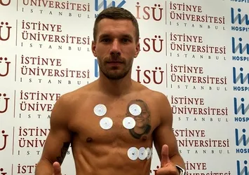 Lukas Podolski sağlık kontrolünden geçti!