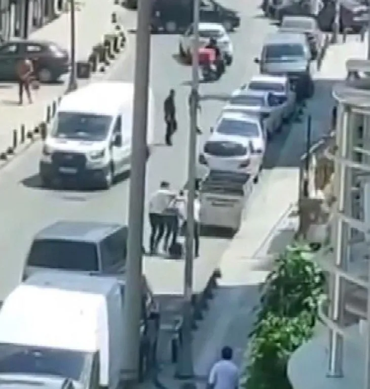 İstanbul’da kuyumcu kuryelerine saldırı! 9 kilo altınla kaçtılar! Polisten nefes kesen operasyon