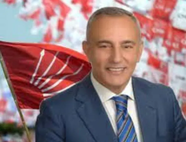 CHP Küçükçekmece Belediye Başkanı Kemal Çebi hakkında skandal iddia! Genç kadını alıkoyup darbetti