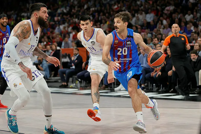 son-dakika-anadolu-efesin-rakibi-real-madrid-oldu-1652994842426.jpg Son dakika: Anadolu Efes'in rakibi Real Madrid oldu - 2