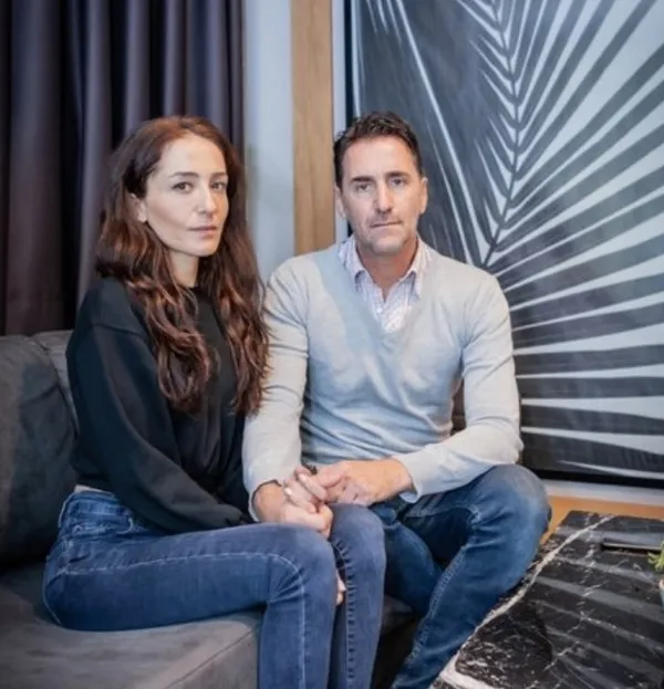 Ünlü oyuncu Bekir Aksoy’un eşi tacize uğradı! Olayın üstüne kapatmaya çalışan İBB’ye çiftten sert tepki