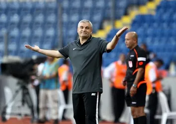Rıza Çalımbay mutlu değilmiş!