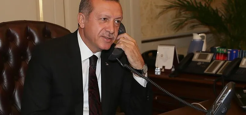 Başkan Recep Tayyip Erdoğan'dan Galatasaray'a tebrik telefonu