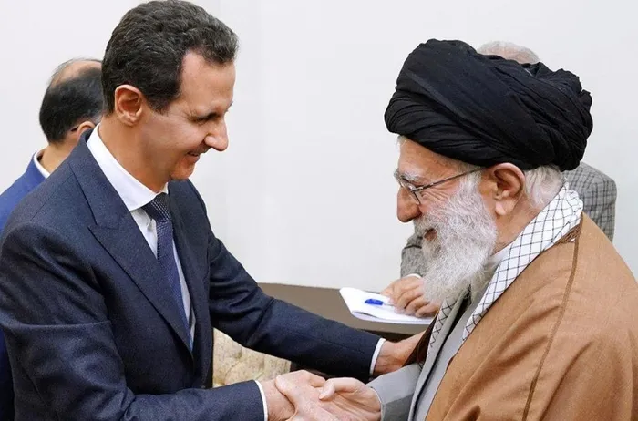 abd-istihbaratindan-orta-doguyu-karistiracak-rapor-israil-irana-saldiri-hazirliginda-tarih-verdiler-1739428518197.jpg Suriye devrik diktatörü Beşar Esad ve İran Dini Lideri Ali Hamaney (Arşiv)