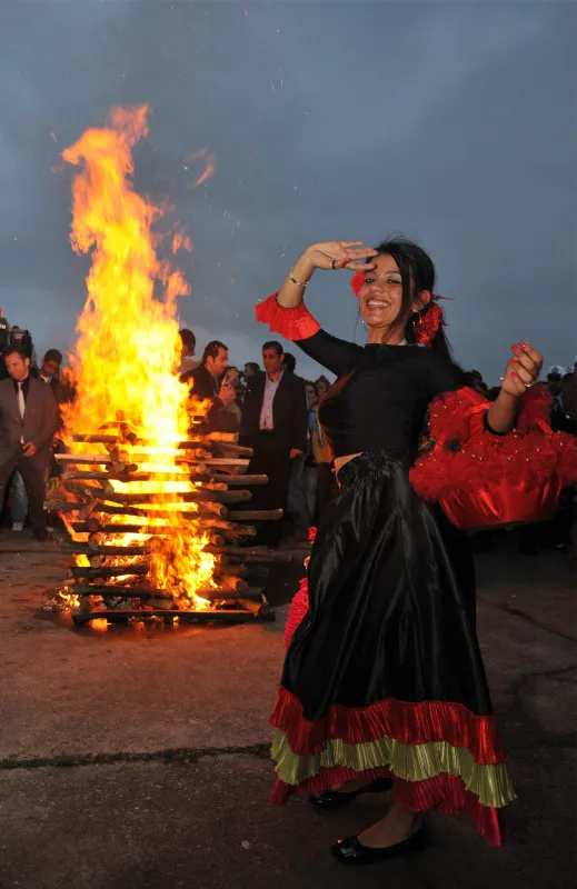 hidirellez-nedir-ne-zaman-hangi-gun-2023-hidirellez-ne-zaman-kutlanacak-islamda-var-mi-muslumanlar-kutlar-mi-r-1683176423321.jpg 2023 Hıdırellez ne zaman kutlanacak? İslam'da var mı? Hıdırellez nedir, ne zaman, hangi gün? Ritüelleri - 5