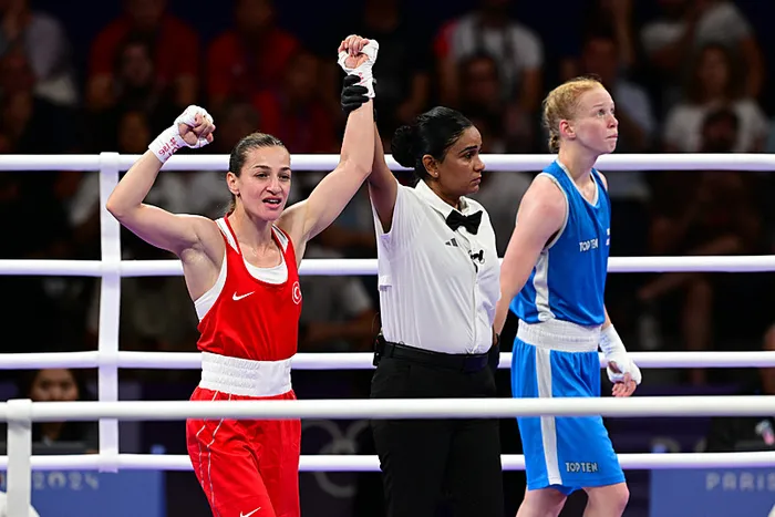 buse-naz-cakiroglu-paris-2024te-yari-finalde-madalya-garanti-hedef-altin-1722715993753.jpg Buse Naz Çakıroğlu Paris 2024'te yarı finalde! Madalya garanti hedef altın - 3