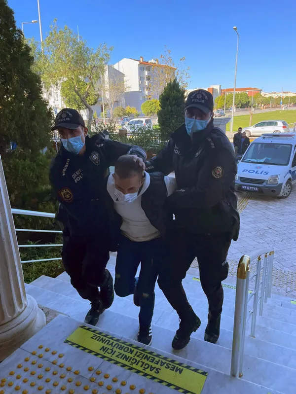 Aydın'da doktora kafa atan maganda tutuklandı - 1