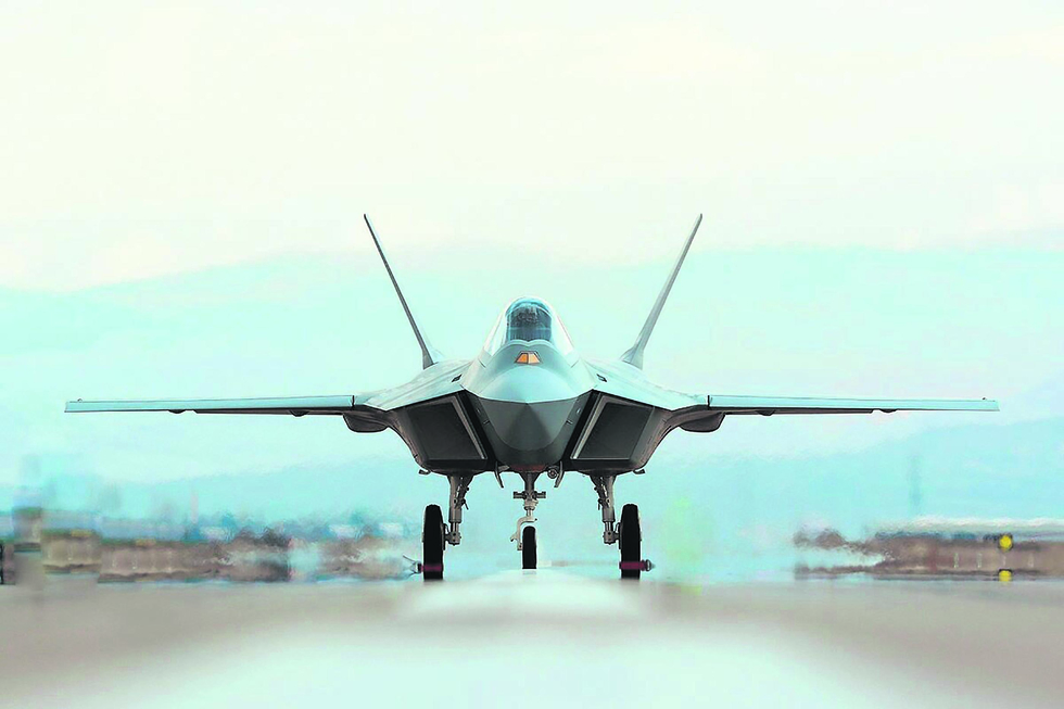 Atina’da F-35 ve KAAN alarm!: Emekli Yunan generalden tarihi itiraf: Türkler daha iyi yapıyor - 6