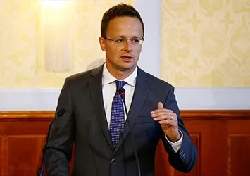 Macaristan'dan AB Komisyonu'na tepki
