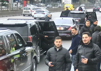 Başkan Erdoğan makam aracını durdurup halkıyla sohbet etti