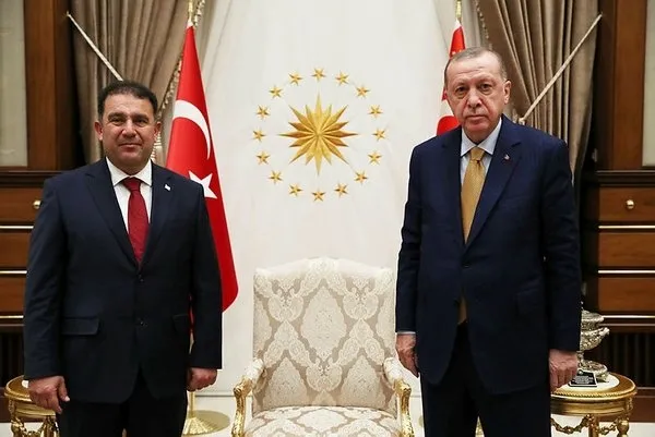 Son dakika | KKTC'de flaş gelişme! Başbakan Ersan Saner istifasını sundu - 2