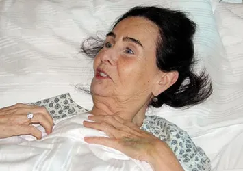 Fatma Girik setlere dönüyor