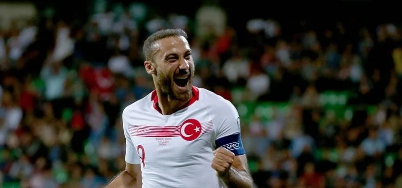 Cenk Tosun yeşil sahalara geri döndü | Everton ile yeniden idmanlara başladı