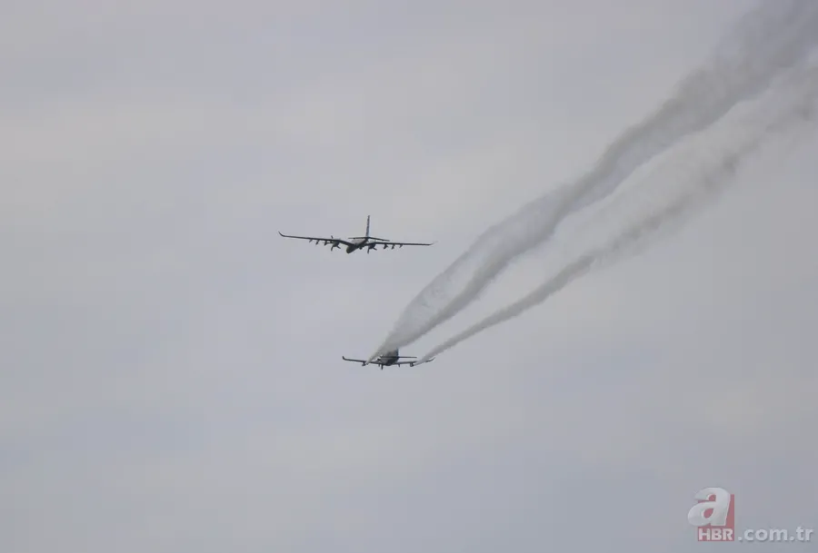 HÜRKUŞ ile Akıncı kol uçuşu yaptı! Selçuk Bayraktar'dan havacılık tarihinde bir ilk 4