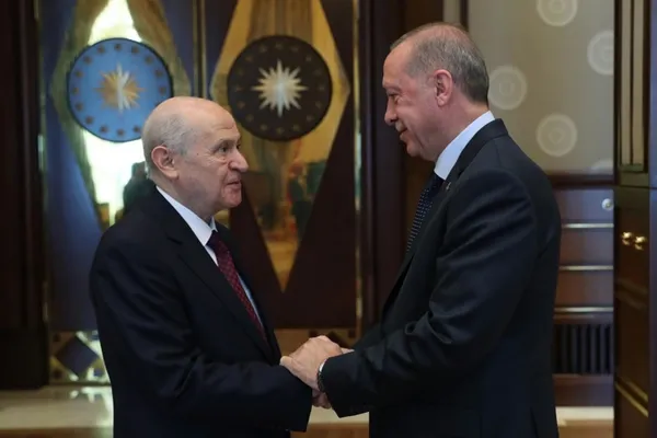 Başkan Erdoğan’dan MHP lideri Bahçeli’ye teşekkür telefonu!