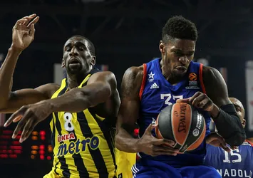 Euroleague'de İstanbul derbisi Anadolu Efes'in