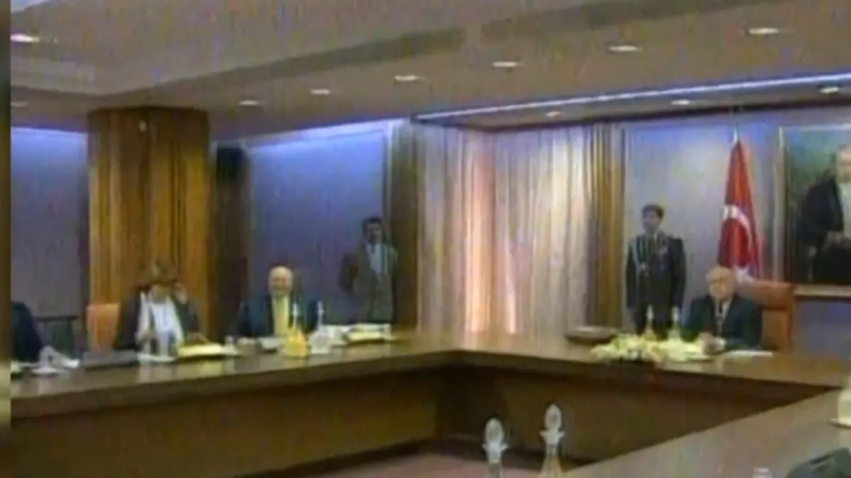 28 Şubat Türk ekonomisine ağır darbe vurdu!