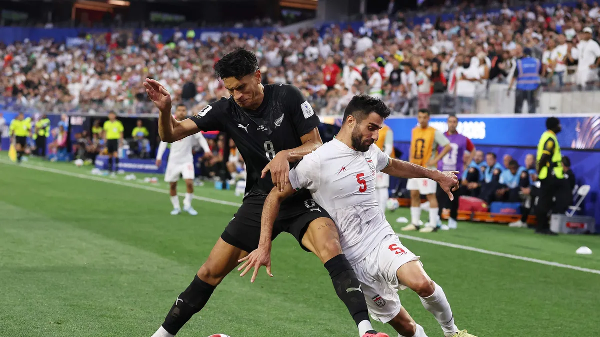 Los Angeles'ta Yeni Zelanda kaçtı İran yakaladı! Maçta kazanan çıkmadı: 2-2