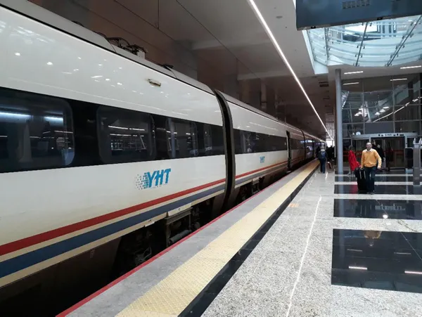 SON DAKİKA! Ankara - İzmir arası 3 saate düşecek! 22 bin kişiye istihdam sağlanacak | Dev proje start alıyor