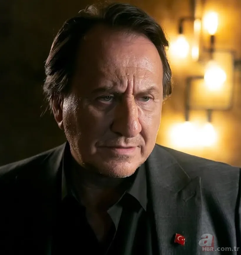 Özgür Ozan'ın oğlu 20 yaşına girdi: "Yakışıklılıktan önce karakter gelir" 9