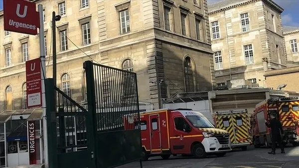 Türkiye sağlıkta altın çağını yaşıyor! Avrupa’nın sağlık sistemi çöktü çökecek! Fransa can çekişiyor: otoparklar hastane oldu