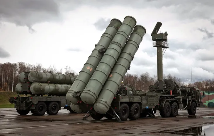S 400 mü Patriot mu? Hangisi daha güçlü?