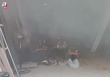 Şanlıurfa'da tutuşan talaş iş yerini yaktı