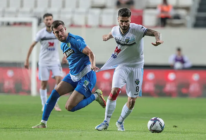 son-dakika-bodrumspor-ilk-kez-spor-toto-1-ligde-1653855261113.jpg Son dakika: Bodrumspor ilk kez Spor Toto 1. Lig'de! - 4