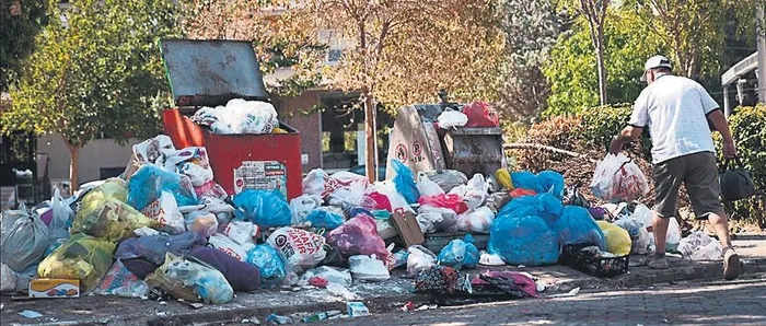 İzmir çöpte kilitlendi! CHP’li başkanlardan Büyükşehir’e isyan