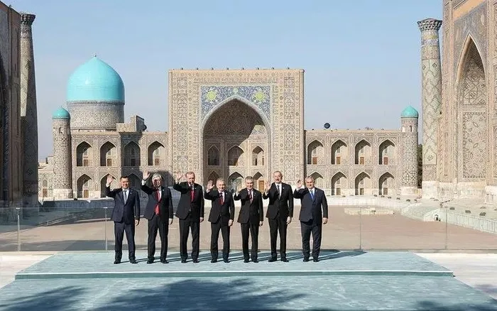 1717648341233.jpeg Başkan Erdoğan, Özbekistan Cumhurbaşkanı Şevket Mirziyoyev'i ağırlayacak! 6 başlık masada | Ziyaret tarihi bir önem arz ediyor - 6