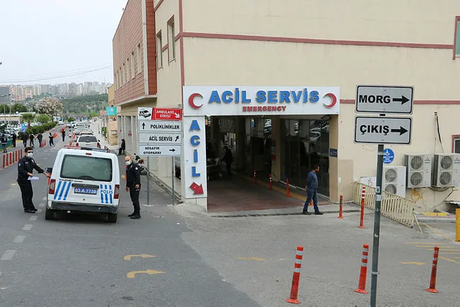 Şanlıurfa'da 2 yaşındaki ikizler 4. kattan düştü - 2