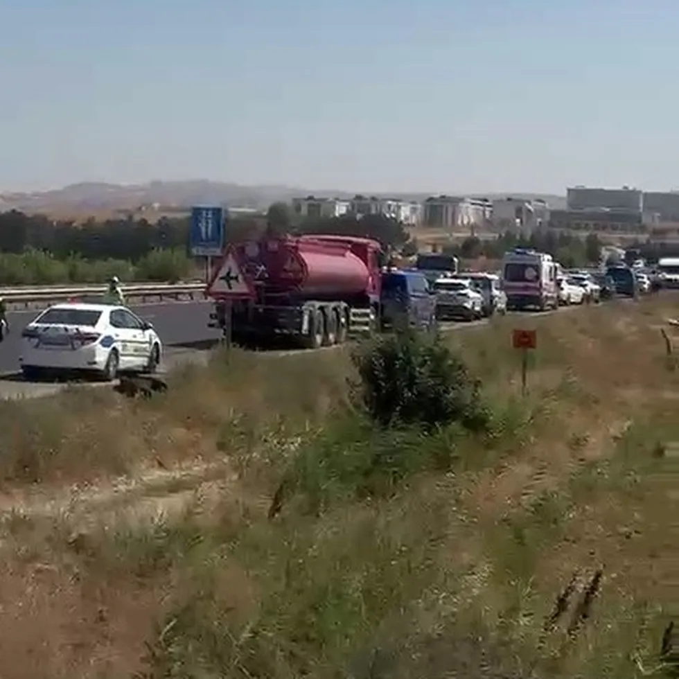 Ankara'da korkutan eğitim helikopteri kazası: 2 kişi yaralandı - 7