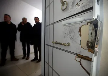 Polisten Reina saldırganına 'yan daire' operasyonu