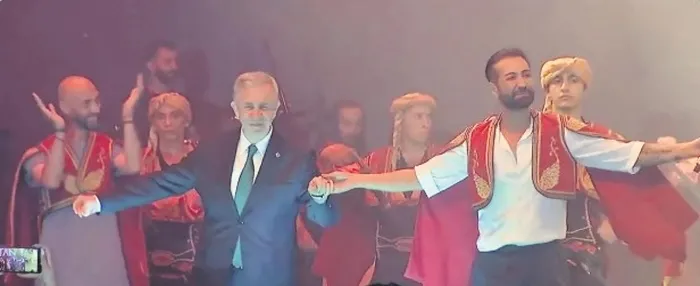 ABB’nin konser vurgununa tamirci kılıfı! Skandal giderek derinleşiyor