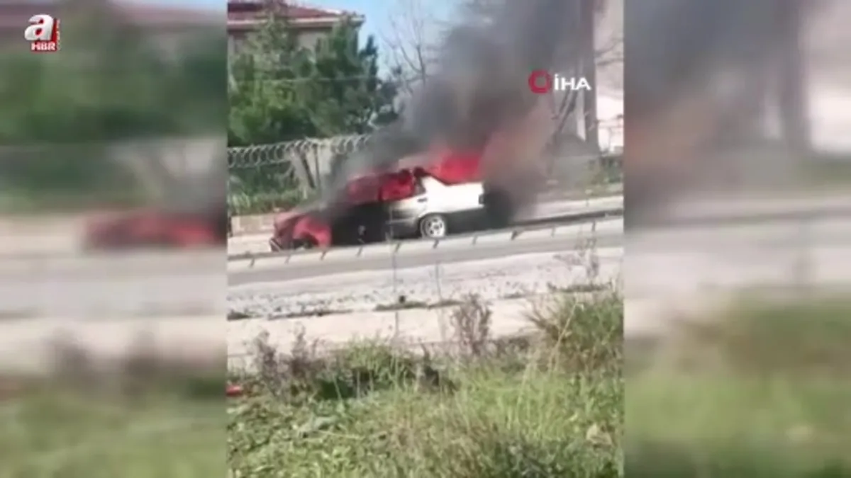 İstanbul Arnavutköy'de seyir halindeki otomobil alev topuna döndü