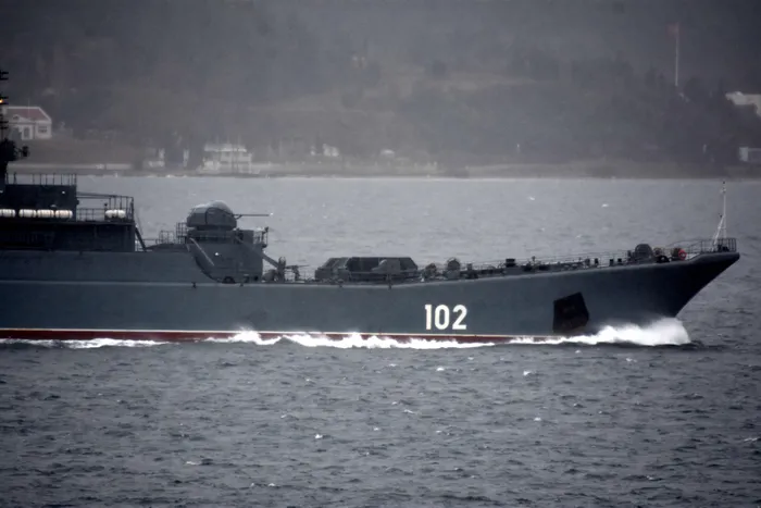Rus savaş gemileri peş peşe Çanakkale Boğazı’ndan geçti - 2