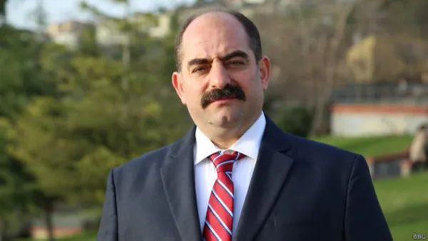 firari-fetocu-zekeriya-oz-ve-celal-karayi-ardesen-kaymakami-ufuk-ozen-alibeyoglu-kacirmis-1658200713548.jpg Firari FETÖ'cü Zekeriya Öz ve Celal Kara'yı Ardeşen Kaymakamı Ufuk Özen Alibeyoğlu kaçırmış - 3