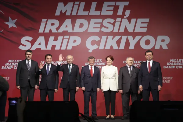 Cumhurbaşkanı Yardımcısı Fuat Oktay’dan ’İmamoğlu davası’ açıklaması: Siyasal akılsızlığın ta kendisi