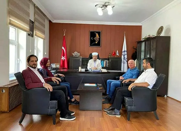 75 yaşındaki Hollandalı adam Müslüman olarak Atilla ismini aldı - 1