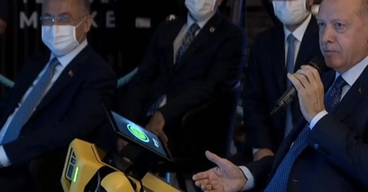 Başkan Erdoğan’dan robotlu açılış!