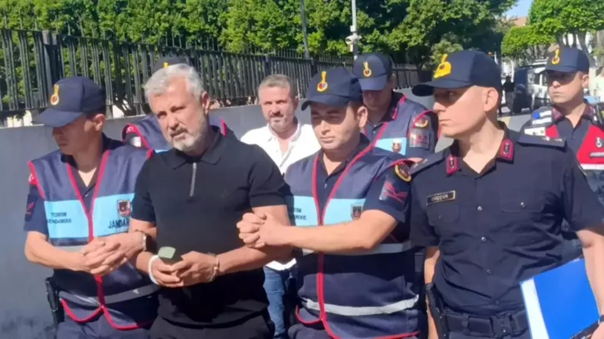 Manavgat Belediyesi'ne rüşvet operasyonu! Eski Belediye Başkanı Sözen ve kardeşi tutuklandı